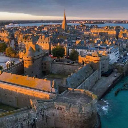 Little Bahia Apartment Saint-Malo Bagian luar foto
